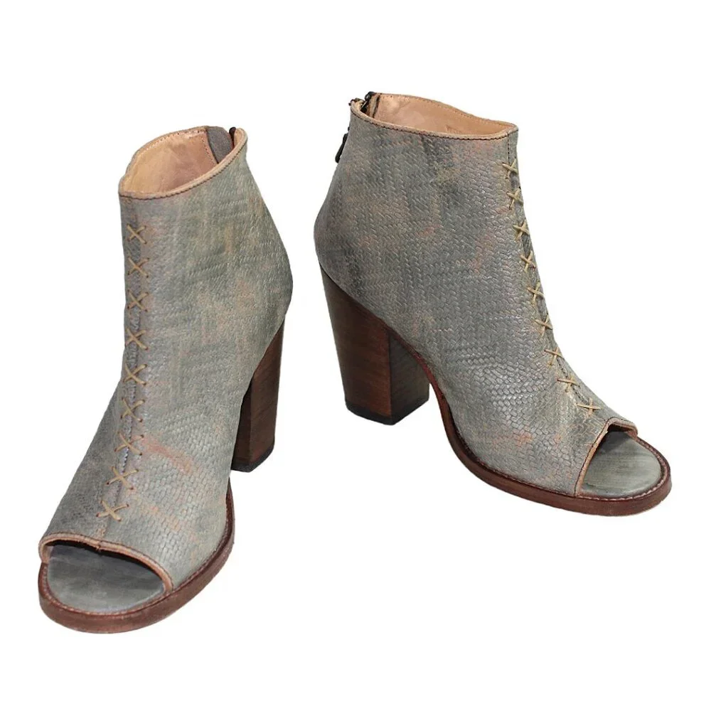 Bed Stu Onset Gray Washed Peep Toe Stacked Heel Bootie, 6.5